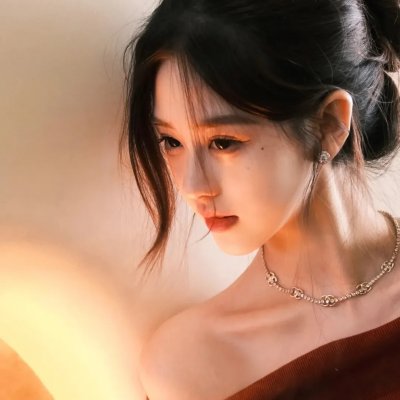 早餐时女歌迷快闪